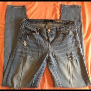 EUC Aeropostale Skinny Destructed Jeans. Sz 8.